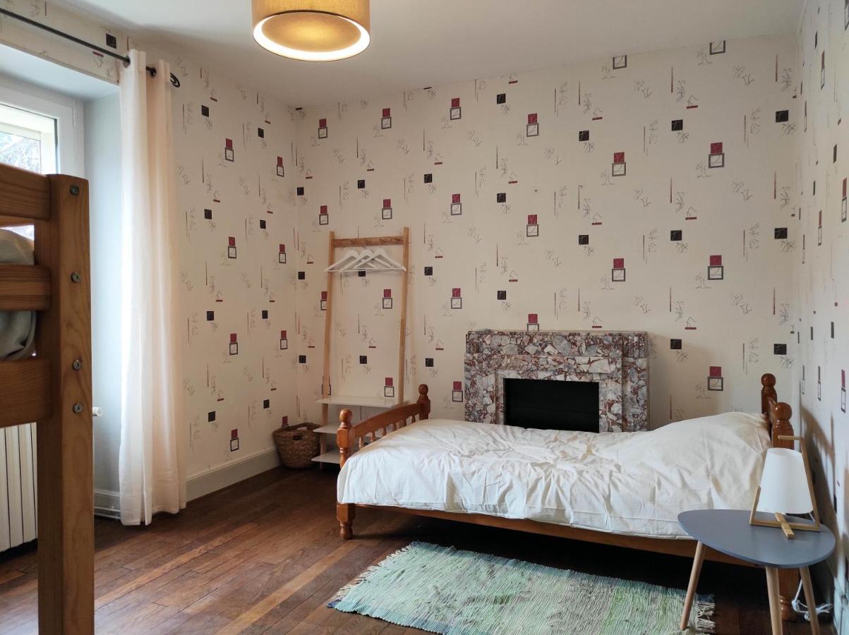 Gite Le Mage - Maison De Retrouvailles Saint-Marcel  Экстерьер фото